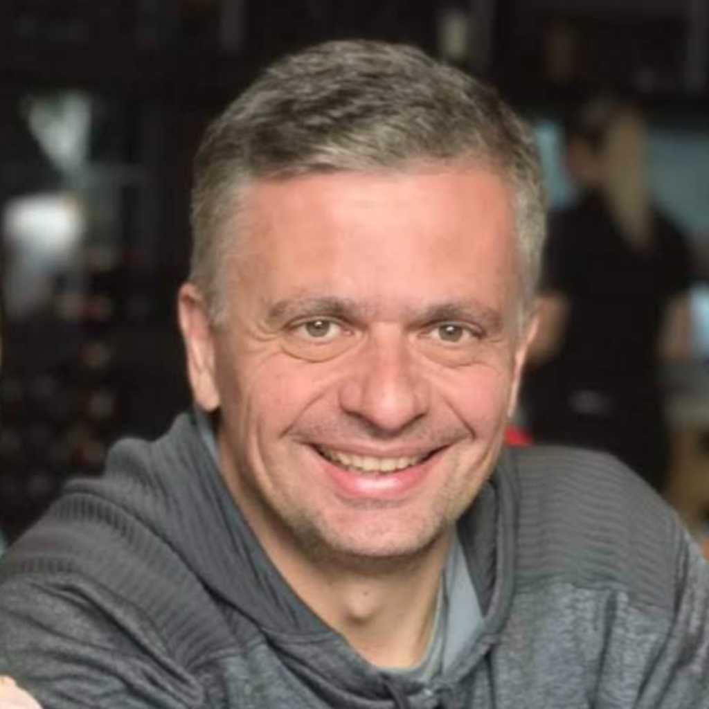 Auro Iasi, Senior Finance Manager